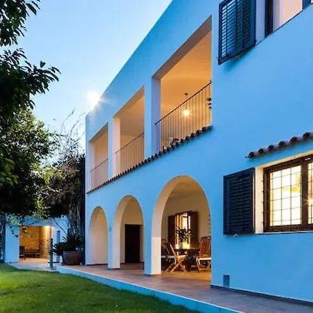 4 Bedrooms Villa With Private Pool Furnished Terrace And Wifi At Islas Baleares 5 Km Away From The Beach 빌라 샌안토니오