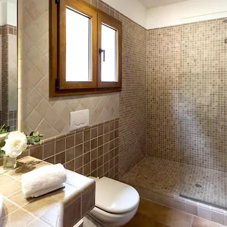 4 Bedrooms Villa With Private Pool Furnished Terrace And Wifi At Islas Baleares 5 Km Away From The Beach *