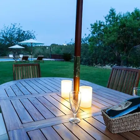 4 Bedrooms Villa With Private Pool Furnished Terrace And Wifi At Islas Baleares 5 Km Away From The Beach 빌라