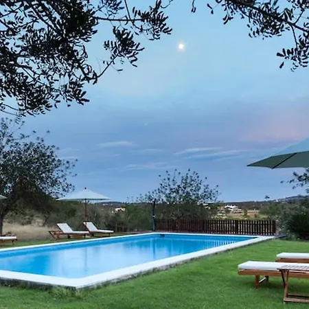 빌라 4 Bedrooms Villa With Private Pool Furnished Terrace And Wifi At Islas Baleares 5 Km Away From The Beach